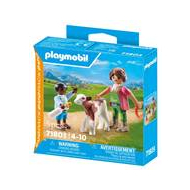 Playmobil DuoPack Fermière avec enfant donnant le biberon à un veau - 71803 - Marque Playmobil - Age à partir de 4 ans